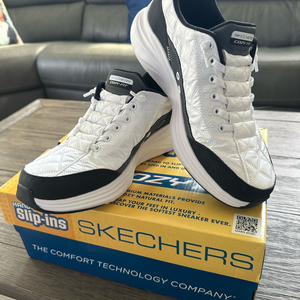 Skechers Women's White and Black Athletic Sneakers